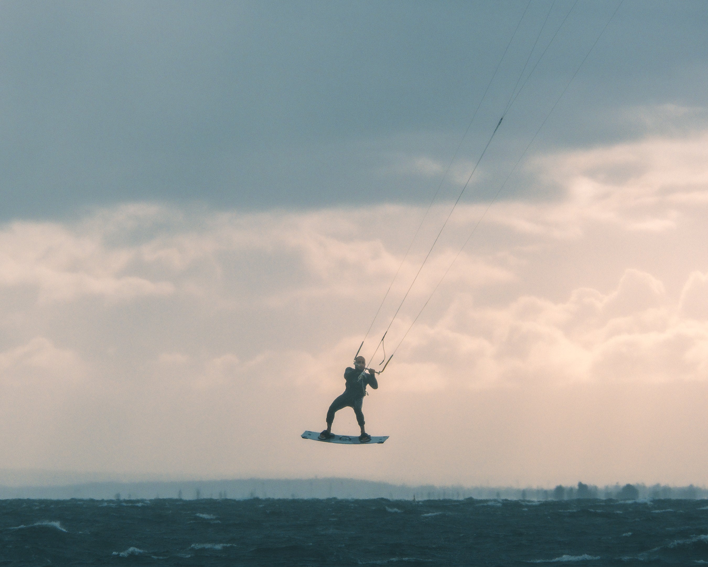 Fly Surfing
